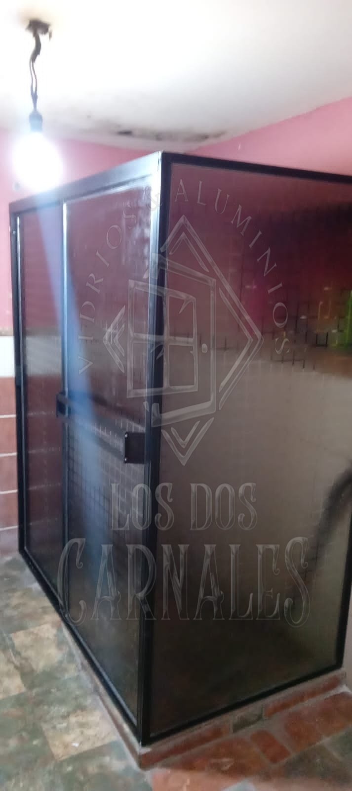 Canceles de Baño en Policarbonato Cristal Templado y Herrajes de Acero Inoxidable Chihuahua